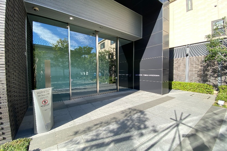 シティタワー天王寺真田山のエントランス（災害対策）